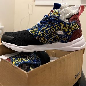 Reebok Furylite Afr Edition Women Size 6.5